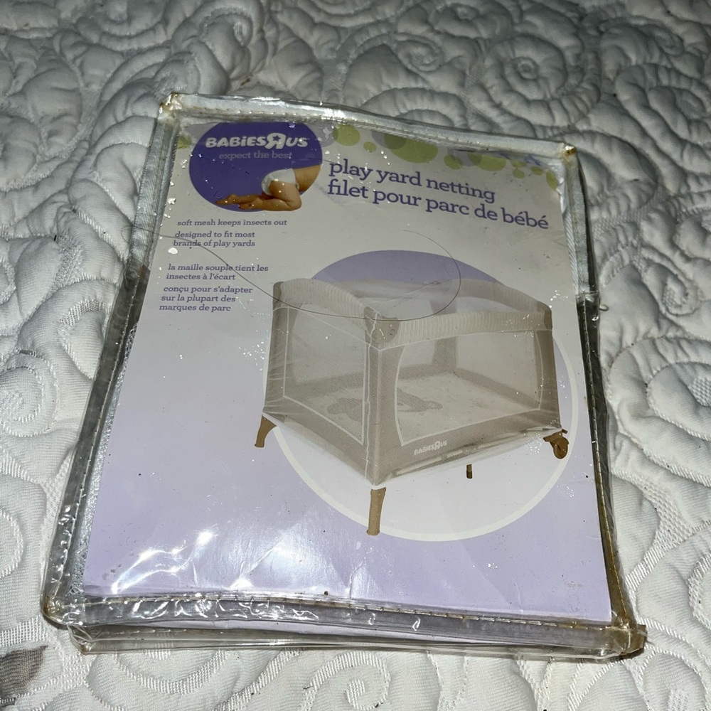 BabiesRUs White Play Yard Netting